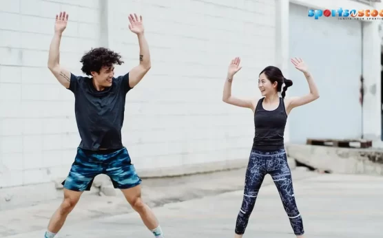 Beginner-Friendly Jumping Jacks Workout Routine